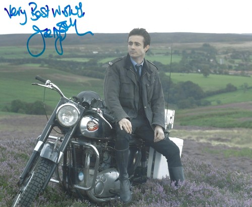 Joe mcfadden signed 8x10 - mcfadden,