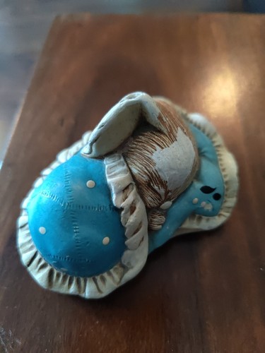 Vintage pendelfin snuggles