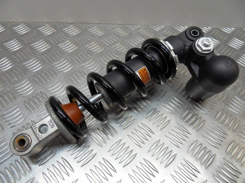 Genuine suzuki gsxr 600 750 - genuine,