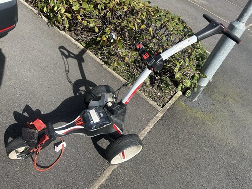 Motocaddy electric golf