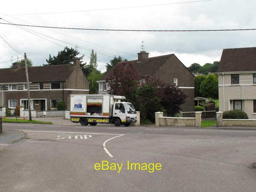 Photo 6x4 houses and milk - photo,