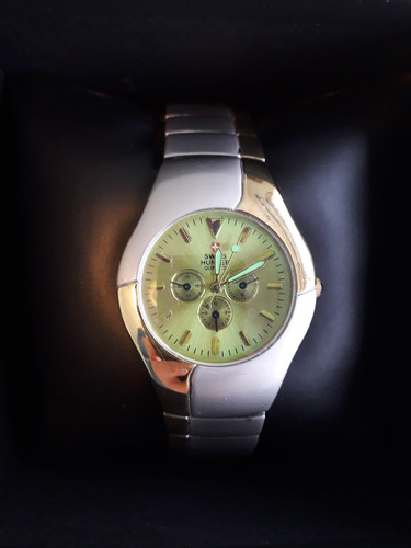 Vintage swiss hunter quartz - swiss,