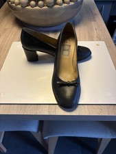 VINTAGE RAVEL LEATHER  UK 5