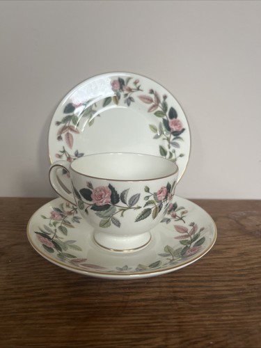 Wedgewood hathaway rose - ‘hathaway, rose’