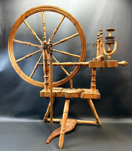 Vintage spinning wheel - spinning,