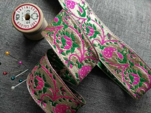 Gold metallic embroidered - metallic,