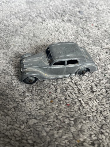 Dinky toys riley saloon - dinky,