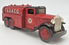 ERTL 1930 Diamond T Texaco