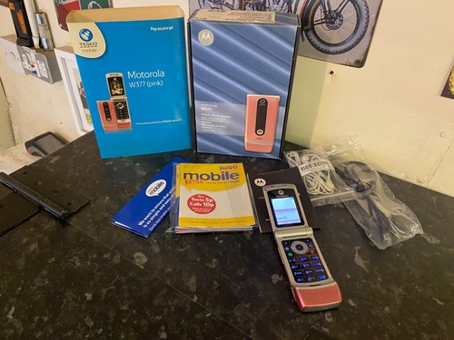 Motorola w377 flip mobile - w377,