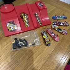 Mini Skateboard Ramp And 5 X