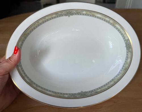 Vintage royal doulton isabella - royal,