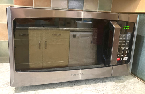 Toshiba 800w digital microwave - 800w,