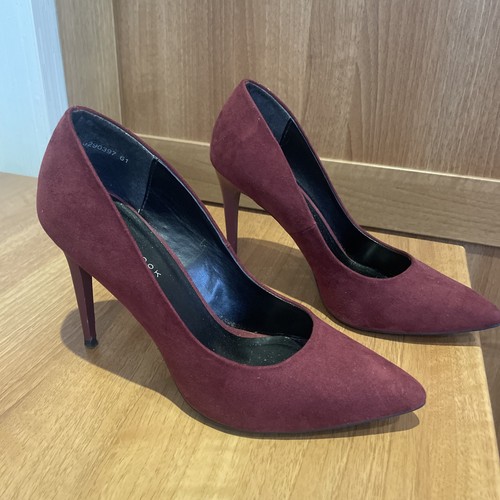 Burgundy velvet high - high, heel