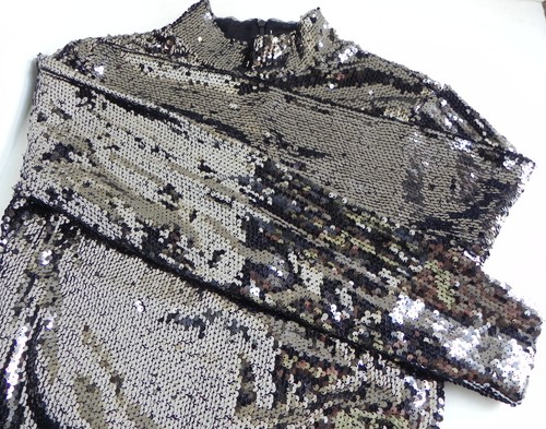 Gold and black sequin top - gold,