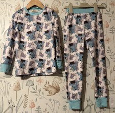 Girls Age 5-6 Years - Dolly Wears Monsters Inc Pyjamas