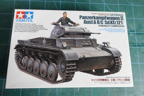 Tamiya 35292 panzer tank - ii,