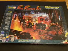 Revell Mercedes Unimog Fire