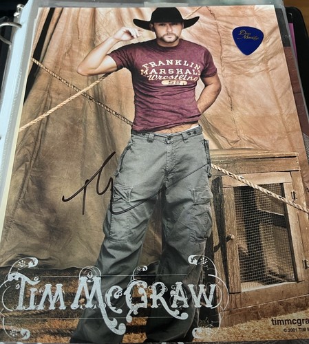 Signed tim mcgraw 8x10 - tim,