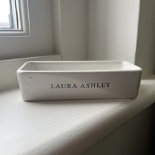 LAURA ASHLEY - WHITE CERAMIC
