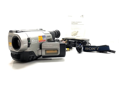 Sony ccd trv64e - sony, video8