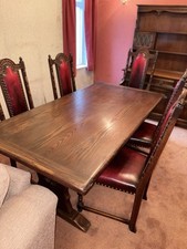 Solid Oak Jaycee Dining Table with Six Chairs. Excellent Condition
