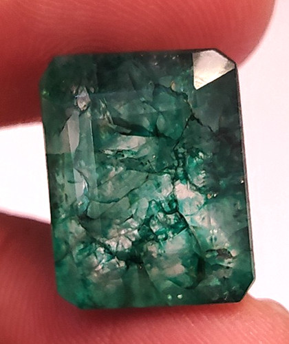 Natural emerald shape - natural,