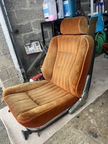 Fiat 130 coupe front - , seats