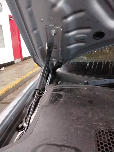 Bonnet hinge audi mk4 fl - audi,