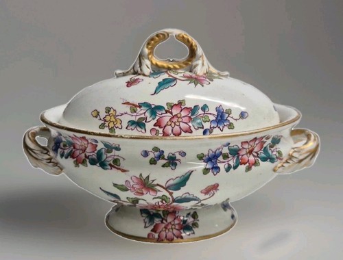 Royal worcester lidded dish - royal,