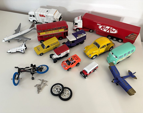 Bulk lot diecast toy cars - toy,