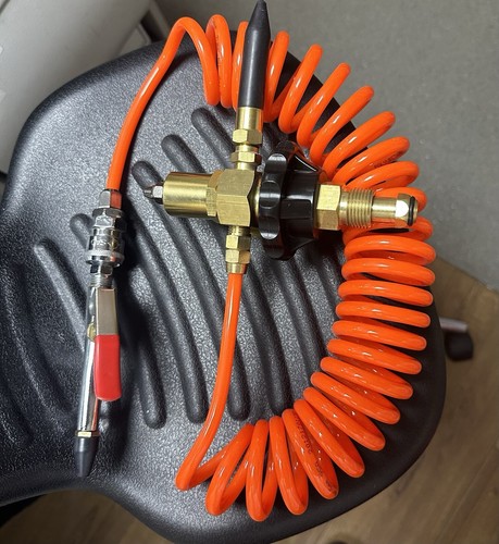 Helium gas cylinder - gas, valve