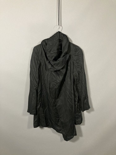 Allsaints bayle monument - bayle, coat