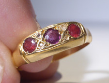 18ct Gold Ring Ruby Diamond