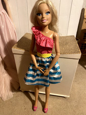 2013 Barbie Just Play Mattel My Size Best Friend 28” Large Big Blonde Hair Dress