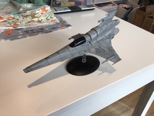 Eaglemoss battlestar galactica - eaglemoss,