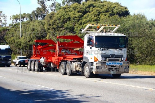 Truck photo hino 700 - photo, flatbed