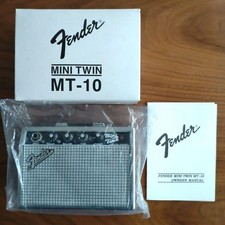 Fender Ultra Rare Silver Mimi