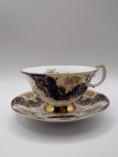 Vintage hand decorated - vintage,