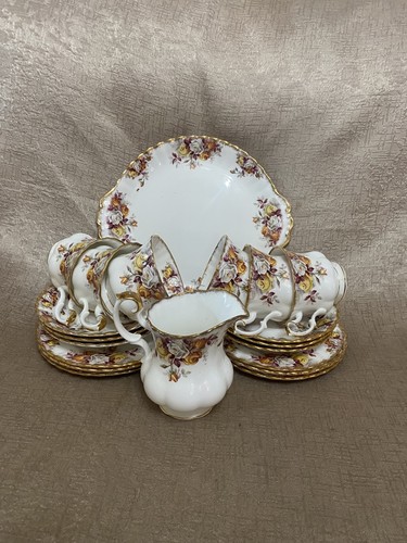 Vintage royal albert rare - royal,