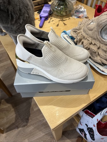 Mark mason sketchers cream - mark,