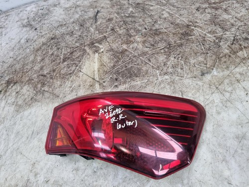 Toyota avensis taillight lamp - taillight,