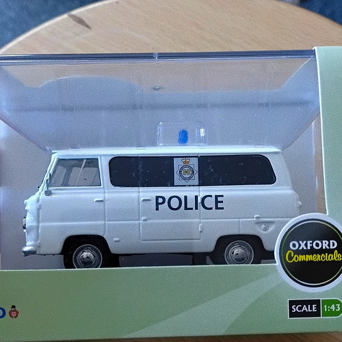 Oxford diecast ford - oxford,