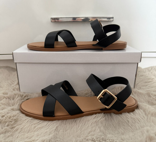 New ladies strappy flat - ladies,