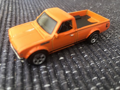 Hot wheels datsun - wheels,