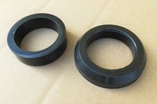 HONDA CB400A HONDAMATIC - NEW HEADLIGHT SHROUD MOUNTING RUBBERS SET x 1