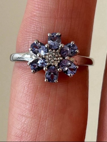 Hallmarked 925 silver - hallmarked,