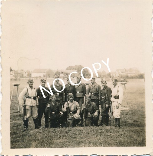 Photo wehrmacht soldiers - photo,