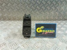 30658444 Left  Front Window