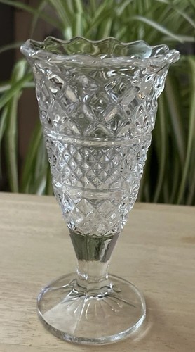 Small tulip shaped - small,