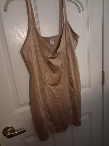 Short shapewear slip - , by